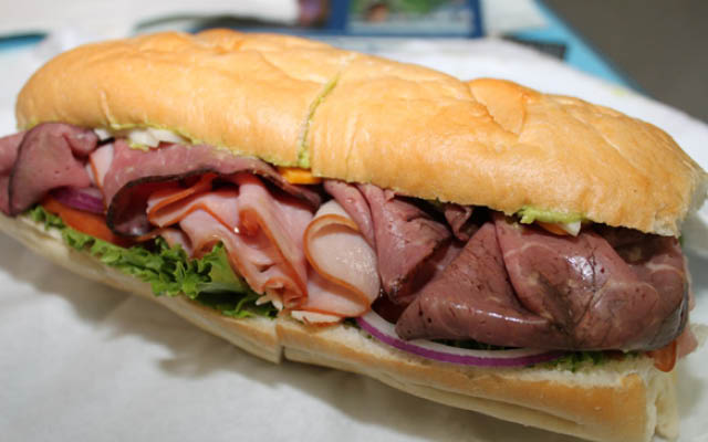Restaurant Review: Tinas offers areas biggest, best sandwiches
