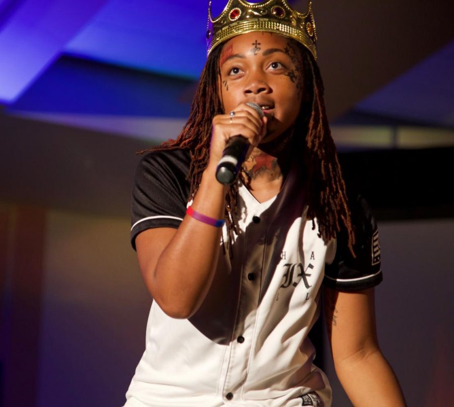 2016 King winner Taylor Mumin a.k.a. Oliver Clozhoff performing to Lil Wayne before the judges announces the winner