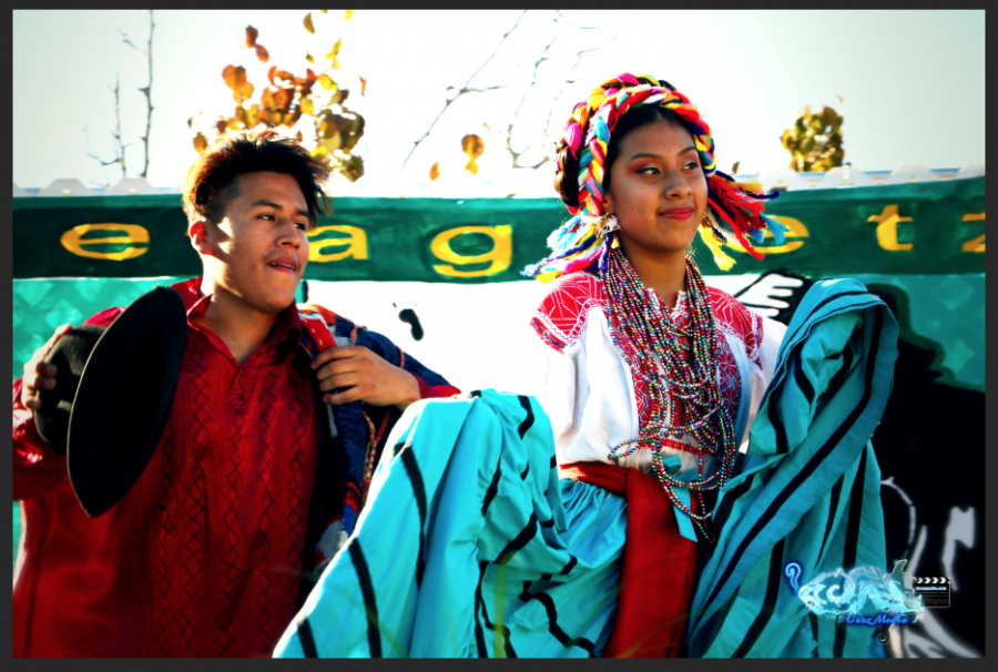 Erick Felipe and Liany Mendez from the dance group, Grupo Folklorico Huaxyacac perform on Oct. 15.