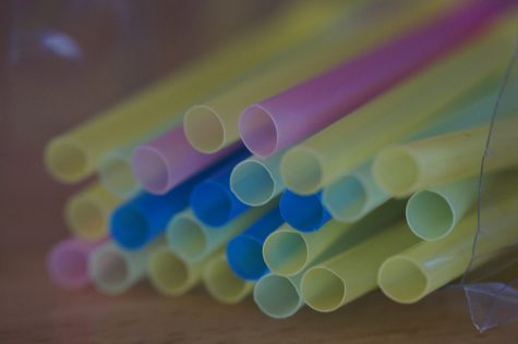 Understand the ineffectiveness of 10 cent straws