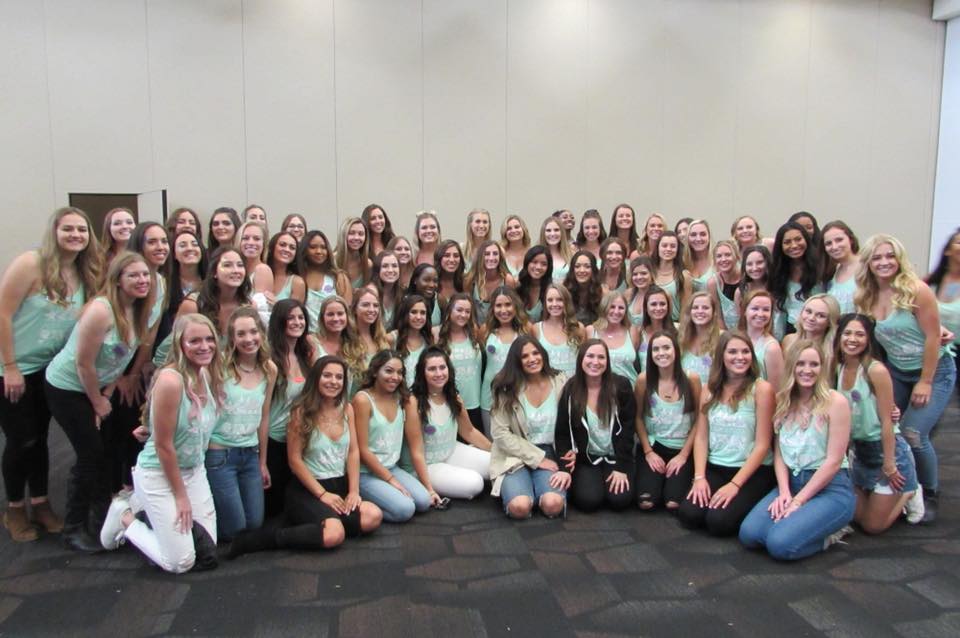 CSUSM Alpha Xi Delta strives to help families through Autism Speaks ...