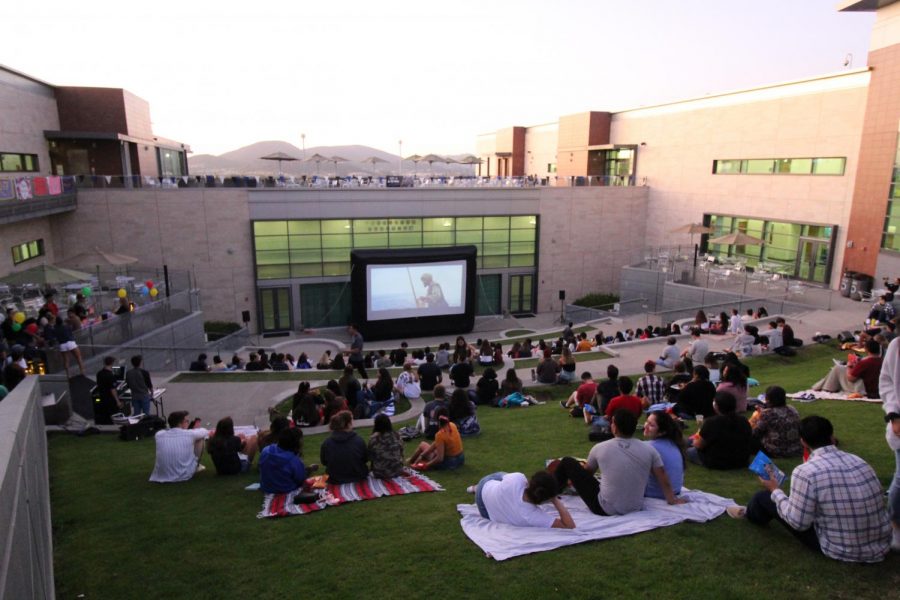 Students gather on the terrace of the USU amphitheatre to watch Aladdin at Cougar Cinema on August 28.