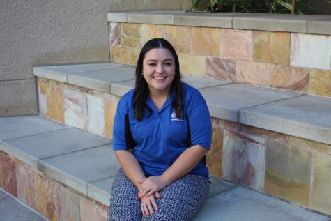 CSUSM Orientation Team member encourages campus participation