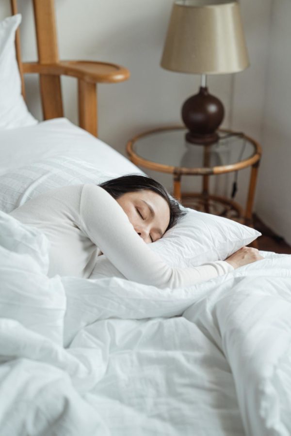 Getting good sleep is very important to your success, so if you struggle with feeling rested, try some of these tips. 